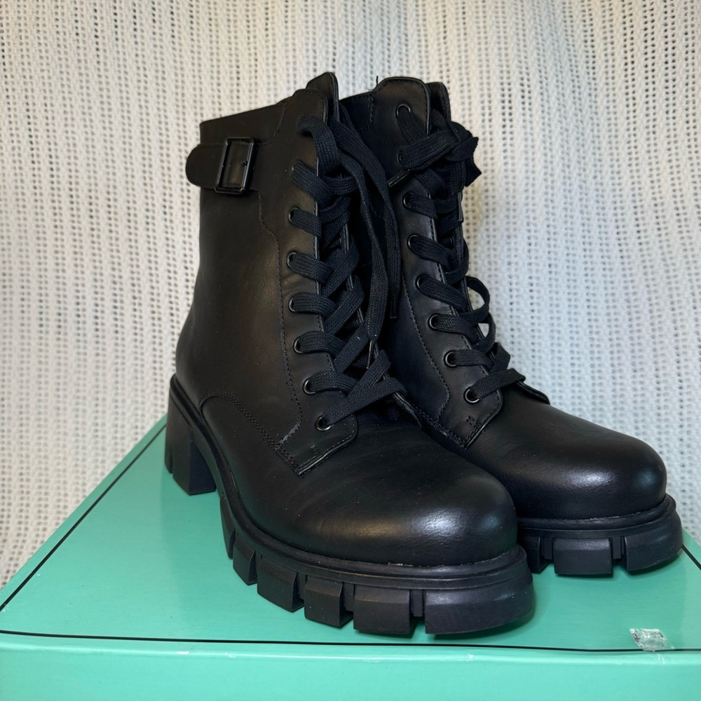 New. MIA Black Combat Platform Army Style Boots with Side Zipper, New Shoes